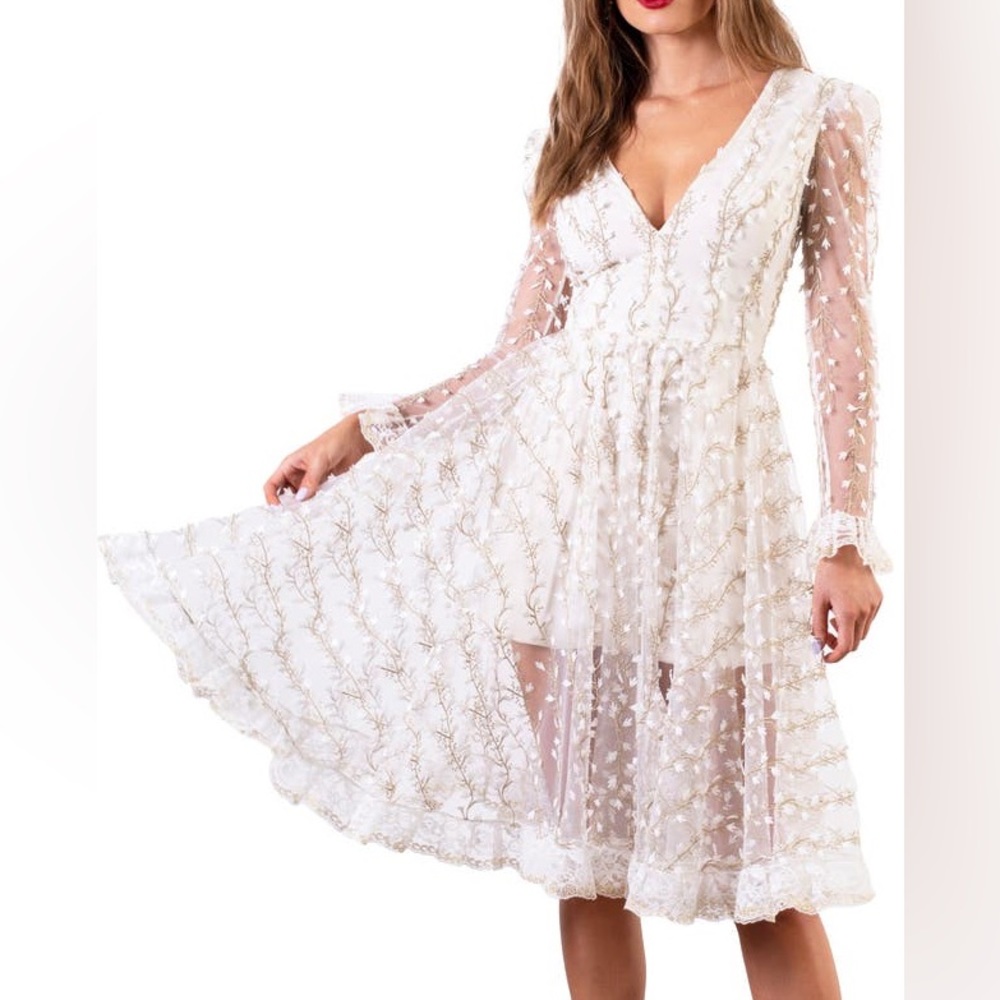 NWOT HELSI Ella Dress